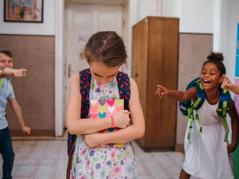 Capacitaron a directivos escolares de la Regi&oacute;n 4 en prevenci&oacute;n del bullying, violencia y riesgos digitales