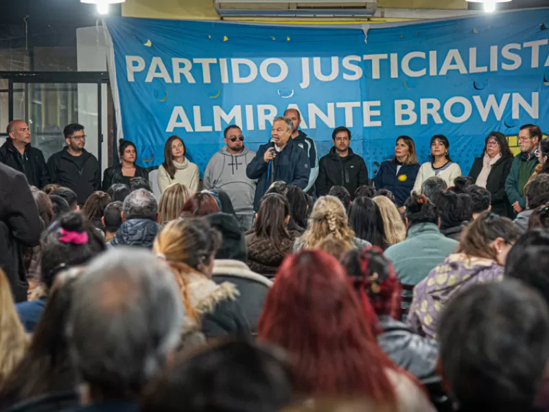 Cascallares convoc&oacute; al Peronismo de la ciudad a militar para alcanzar el triunfo nacional en 2027