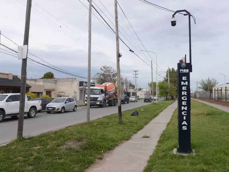 Instalar&aacute;n diez t&oacute;tems de seguridad con c&aacute;maras y botones de emergencia