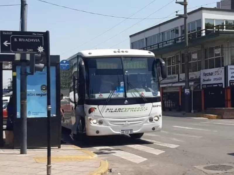 Volvieron a habilitar las paradas del colectivo 57 sobre la Ruta 8 tras finalizar las obras