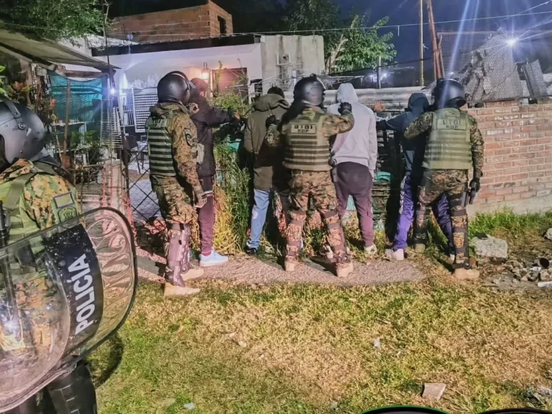 Realizan megaoperativos de saturaci&oacute;n policial con m&oacute;viles, motos y hasta helic&oacute;pteros
