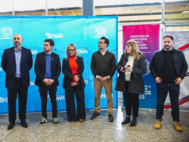 Fabiani y Paula Eichel encabezaron una jornada de trabajo para potenciar a las PyMEs