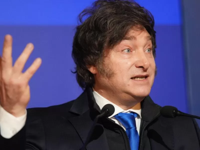 Nueva encuesta marca una ca&iacute;da en la imagen de Javier Milei y crece la preocupaci&oacute;n oficialista