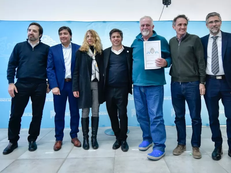 En Daireaux el gobernador inauguró un gasoducto que potencia la red de gas natural