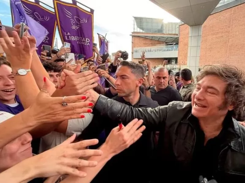 Javier Milei retomar&aacute; su campa&ntilde;a en el interior y participar&aacute; del Festival de Doma y Folklore de Jes&uacute;s Mar&iacute;a