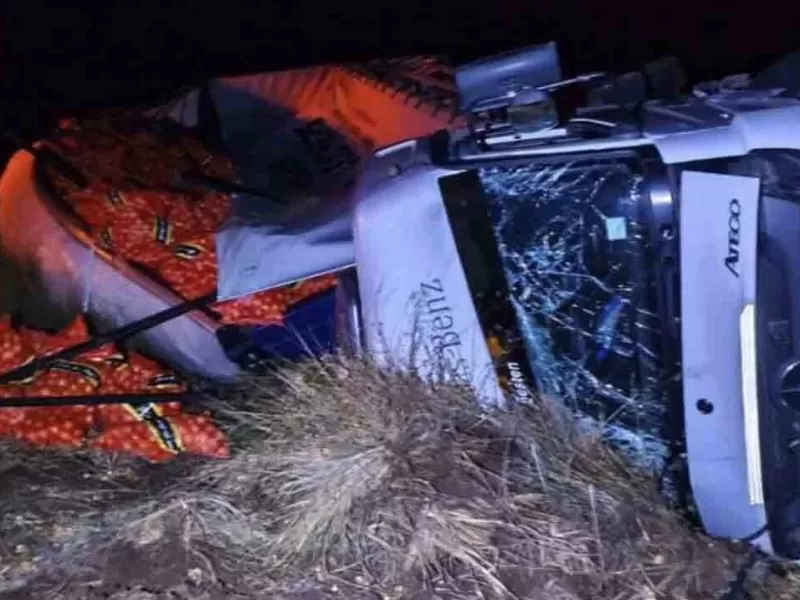 Ruta 3: fuerte choque entre un auto y un camión