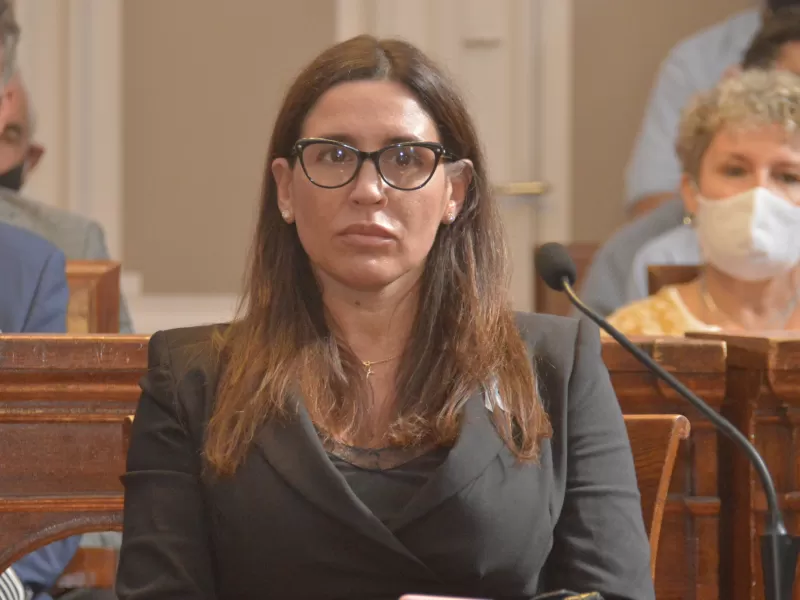 Proponen un régimen para el uso de cámaras corporales y de tablero en agentes de tránsito