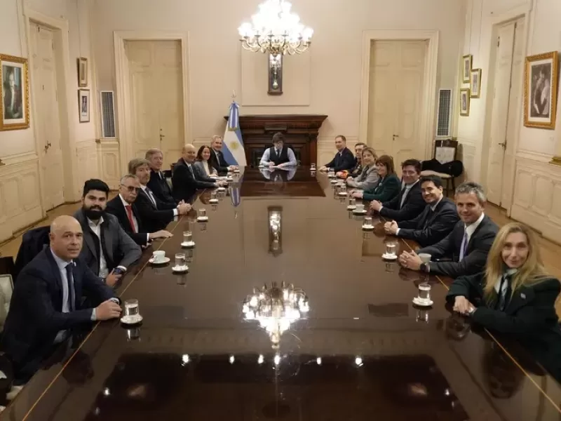 Milei reuni&oacute; al Gabinete y analiz&oacute; la estrategia sobre Malvinas y la situaci&oacute;n econ&oacute;mica
