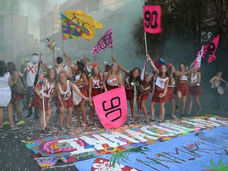 El &Uacute;ltimo Primer D&iacute;a se celebr&oacute; en Bah&iacute;a Blanca con controles y sin incidentes