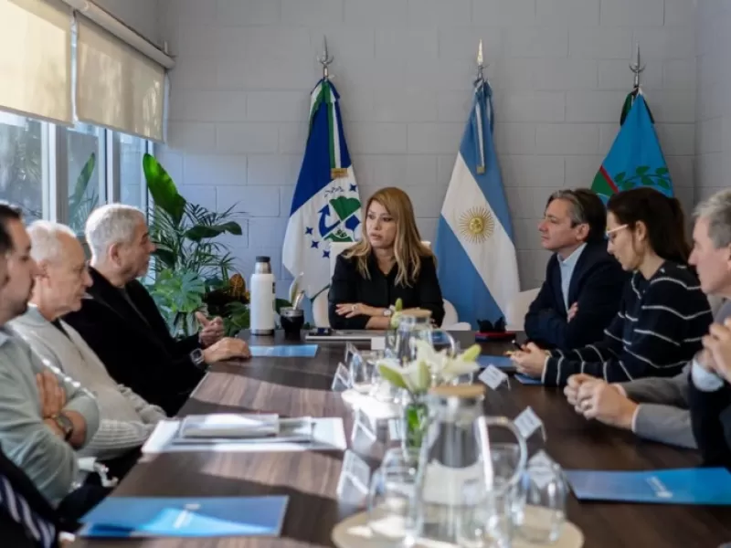 M&oacute;nica Litza y Jorge Ferraresi impulsan proyectos para modernizar el Puerto Dock Sud