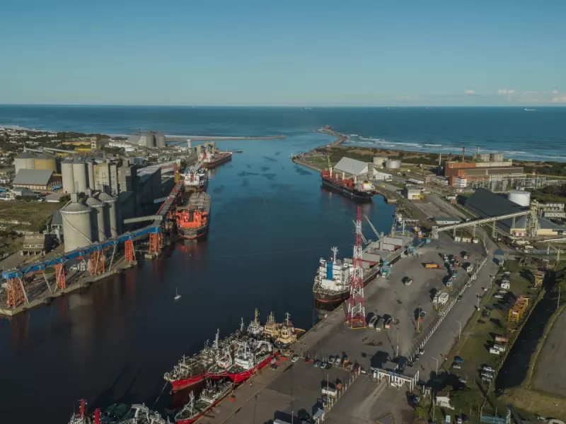 Operatividad total y previsibilidad logística, los seis muelles operan en simultáneo