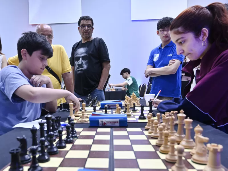 Escuela Municipal de Ajedrez, la propuesta comunal que convoca a m&aacute;s de 13.400 alumnos y alumnas