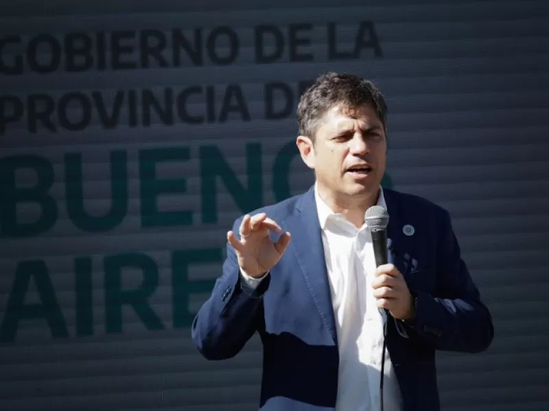 Kicillof recorrió obras hidráulicas en los municipios de Luján y Mercedes