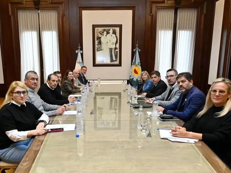 Axel Kicillof encabez&oacute; un acto con intendentes y volvi&oacute; a cuestionar el ajuste de Javier Milei