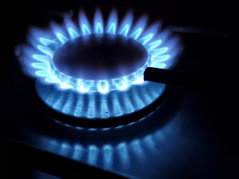 El Gobierno aplicará aumentos mensuales en las tarifas de gas