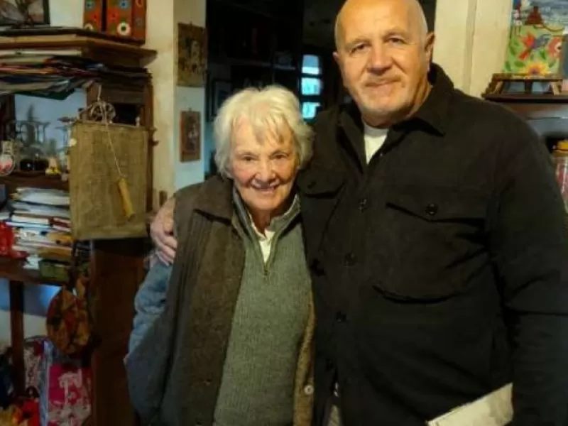 Daniel Garc&iacute;a se reuni&oacute; con Luc&iacute;a Topolansky en Uruguay y recibi&oacute; apoyo para el Frente Amplio