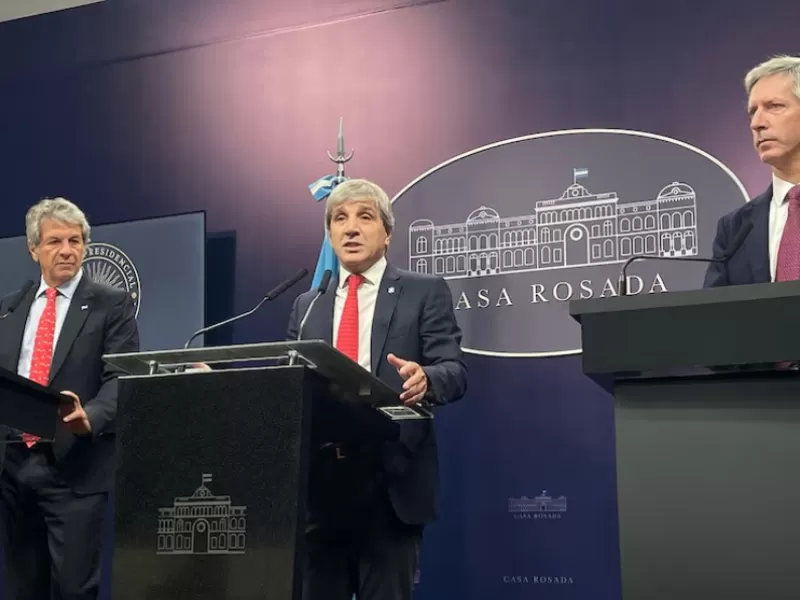 El Gobierno impulsa una ley para blanquear ahorros en dólares y limitar la persecución penal por evasión