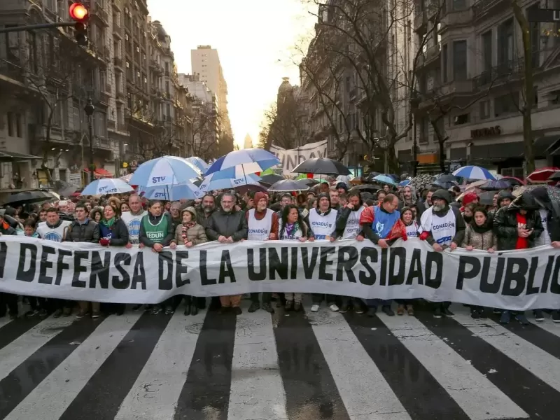 Presupuesto 2027: el Gobierno y las universidades se enfrentan por una diferencia de $3,7 billones