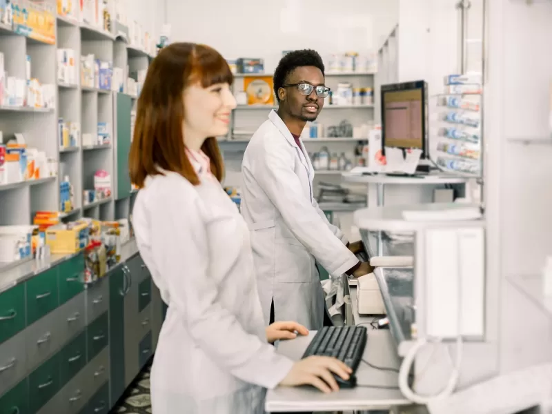La UTN ofrece un curso online de Auxiliar de Farmacia
