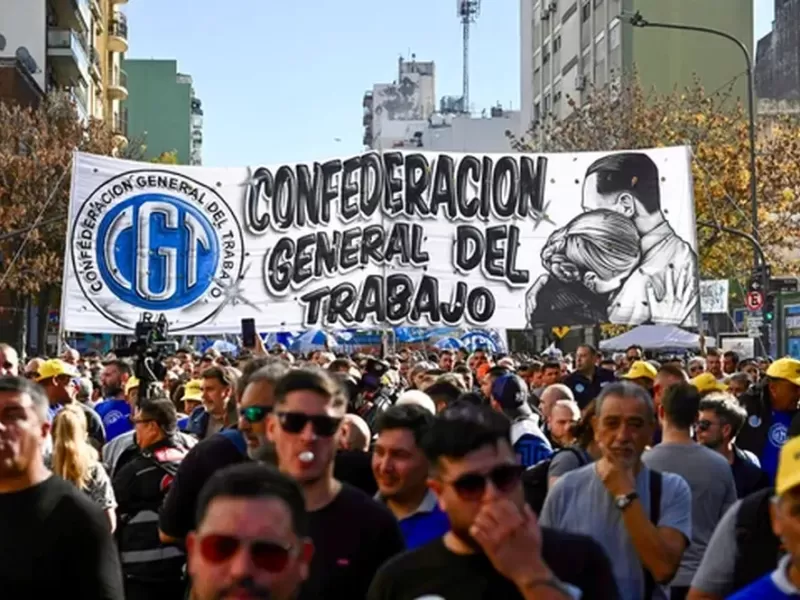 CGT, CTA y organizaciones sociales se movilizar&aacute;n al Ministerio de Econom&iacute;a por el endeudamiento familiar