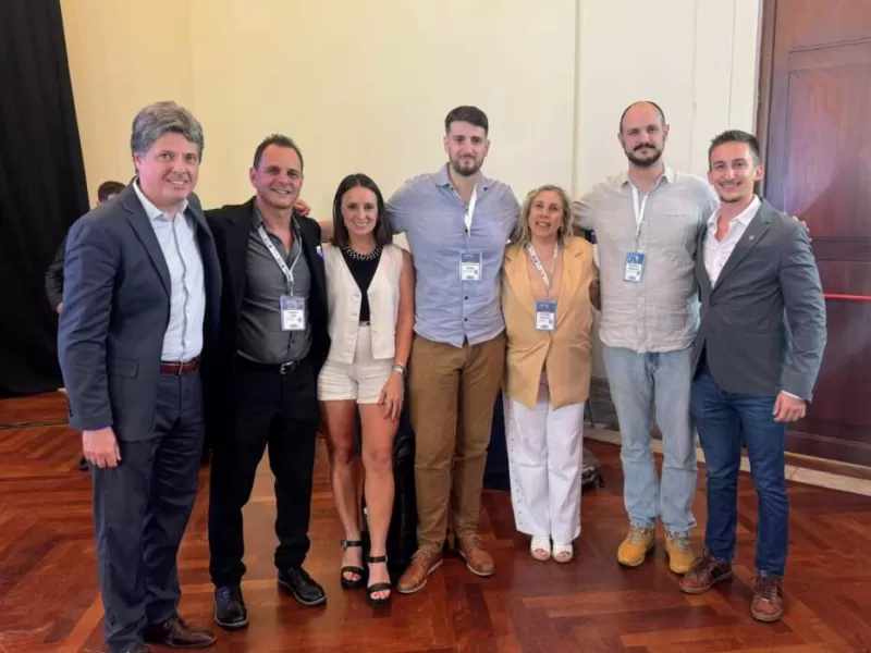 Concejales de La Libertad Avanza se capacitaron en el Seminario de Pol&iacute;ticas Legislativas de la Provincia