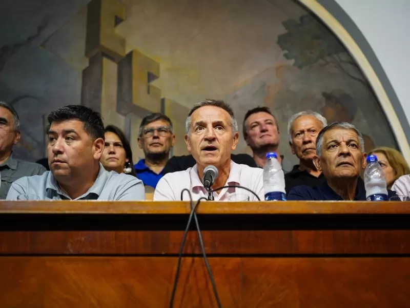 La CGT asever&oacute; que "se detuvo m&aacute;s del 90% de la actividad"