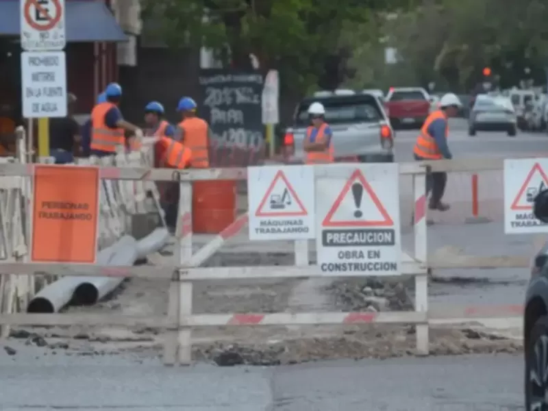 Cortes totales y parciales obligan a modificar recorridos del transporte p&uacute;blico