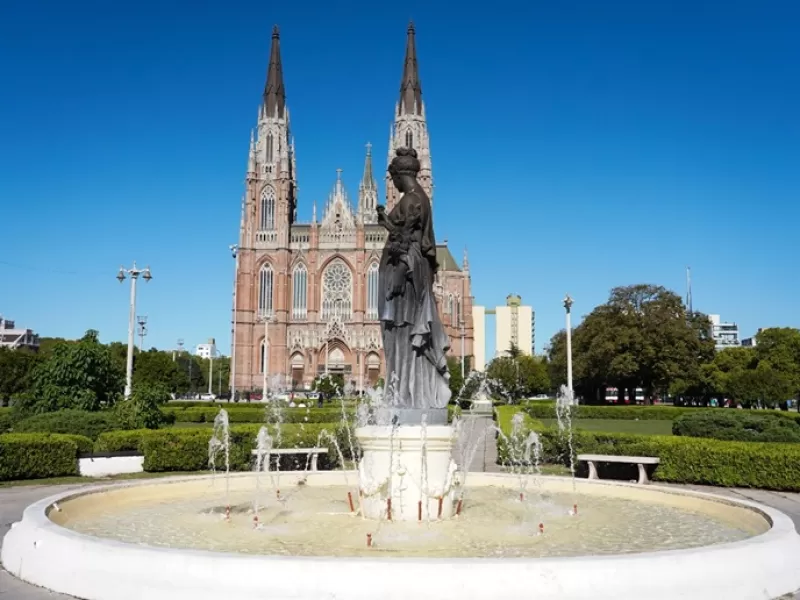 El Municipio avanza con la recuperaci&oacute;n de fuentes emblem&aacute;ticas de la ciudad