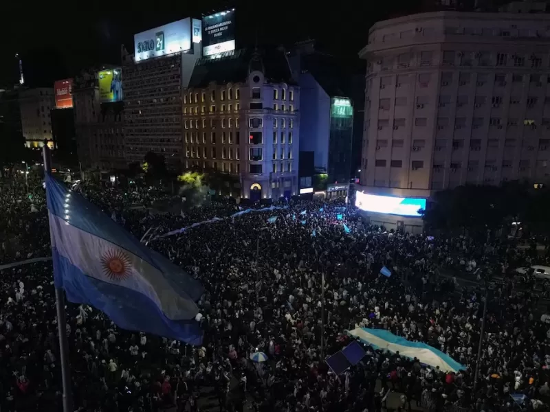 En los festejos tras la victoria de la Selecci&oacute;n Argentina reportan 13 heridos