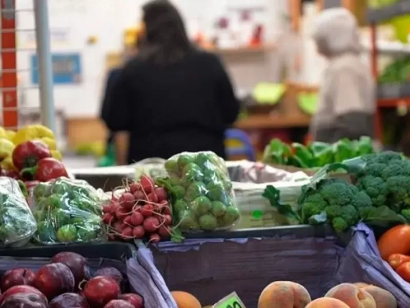 El consumo en la provincia de Buenos Aires sigue en ca&iacute;da y crece el uso de tarjetas para gastos cotidianos