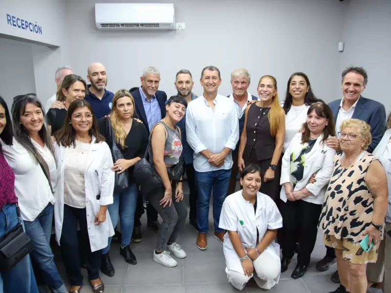 Ferraresi y Katopodis inauguraron el Centro de Atención Primaria de la Salud N° 16 de Dock Sud