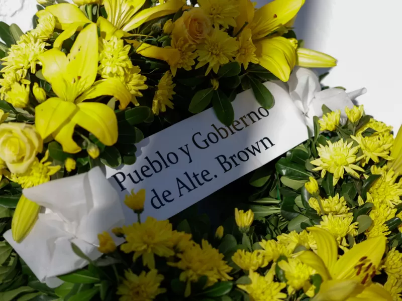 Homenaje al piloto Francés Henri Bregi en el 116° Aniversario del primer vuelo mecanizado de Sudamerica