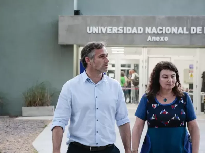 Ach&aacute;val encabez&oacute; el primer Congreso Educativo con eje en lo comunitario y los desaf&iacute;os de la educaci&oacute;n p&uacute;blica