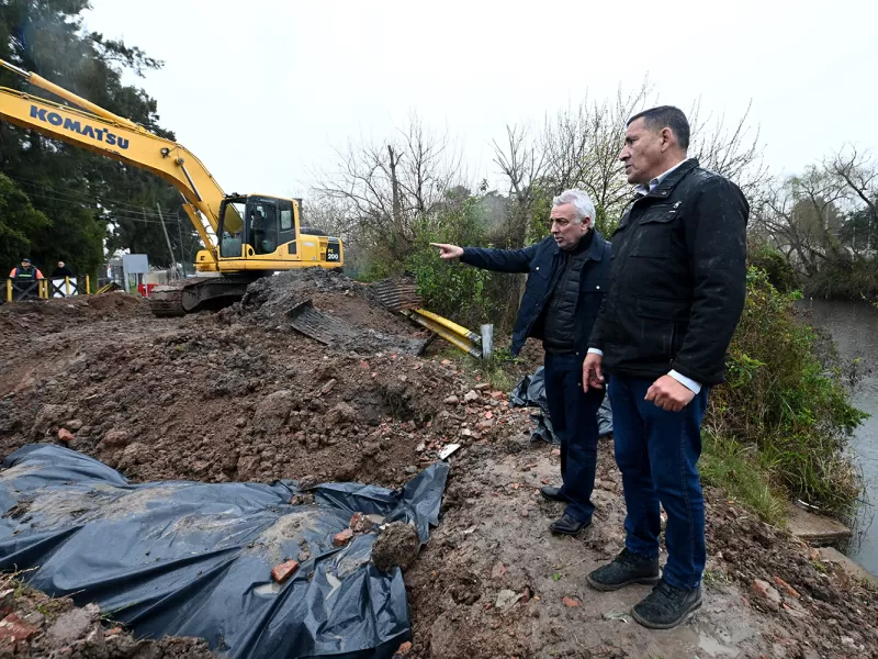 Aavanzan con una obra de desag&uuml;e pluvial para prevenir anegamientos en Los T&aacute;banos