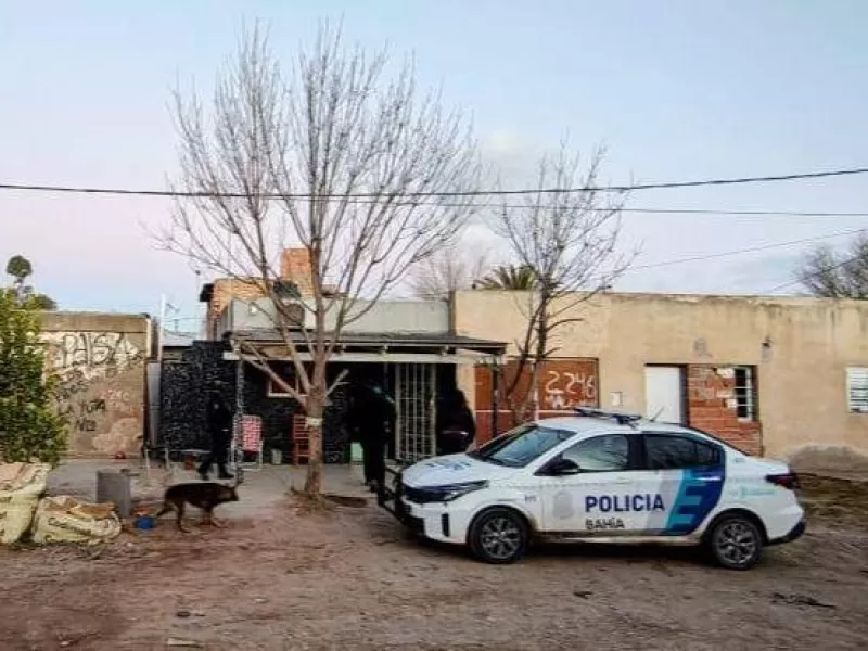 Detuvieron a un hombre tras dos robos en un comercio y le secuestraron mercadería y drogas