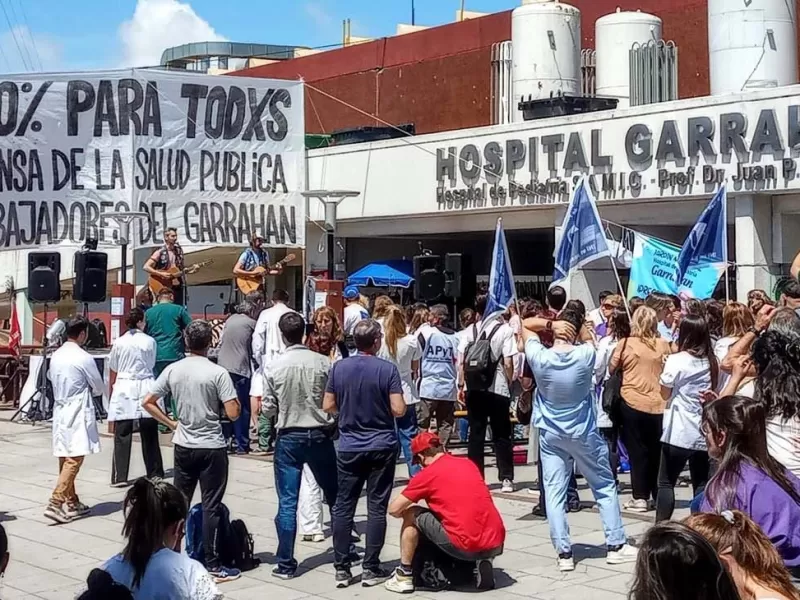 Paro nacional de salud y marcha del Garrahan contra los recortes del Gobierno