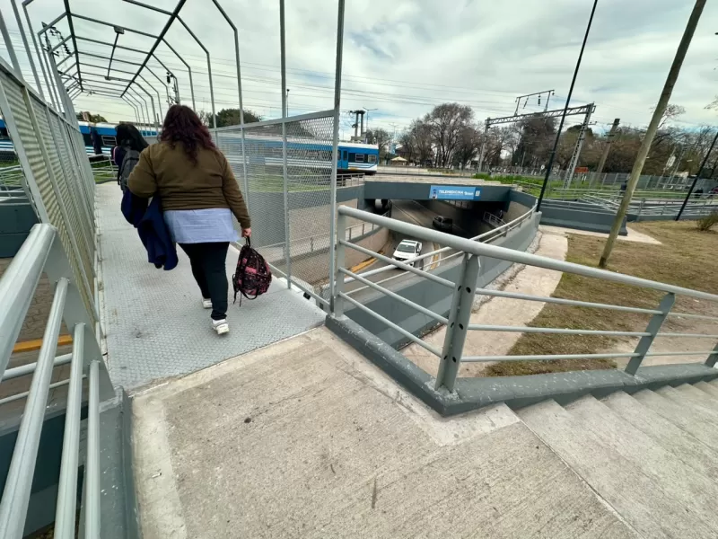 Mejoras en la conectividad: Habilitaron el puente peatonal del Paso Bajo Nivel de Calzada