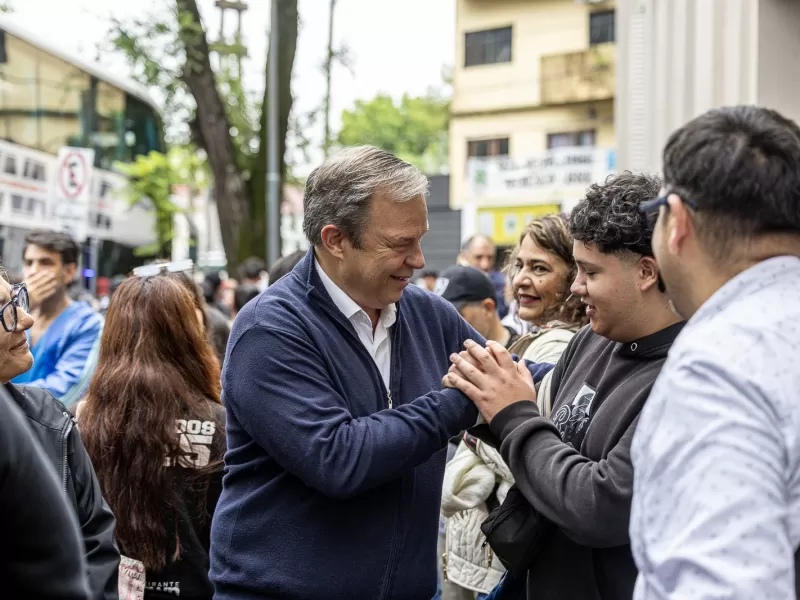 Cascallares despidió a los estudiantes ganadores del programa “jóvenes innovando” que viajaron a Mar del Plata