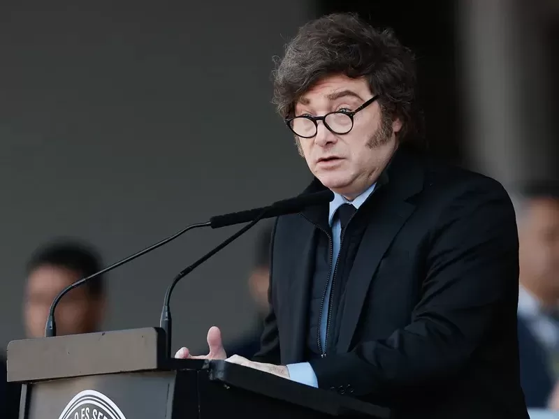 Milei encabeza la Argentina Week en Par&iacute;s para atraer inversiones y se reunir&aacute; con Emmanuel Macron