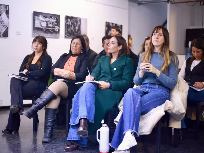 Candidatos de Fuerza Patria se capacitaron en gestión pública junto a Julio Alak