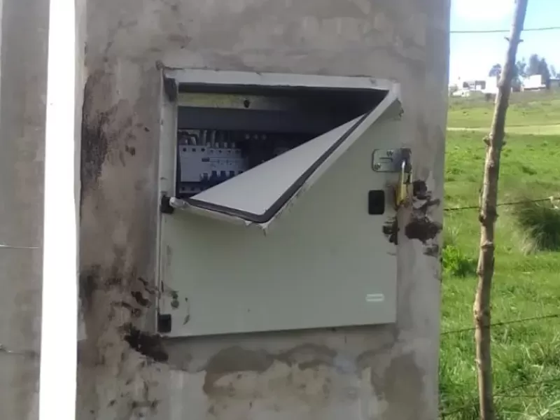 Vandalizaron la instalaci&oacute;n el&eacute;ctrica del Paseo de las Flores antes de su inauguraci&oacute;n