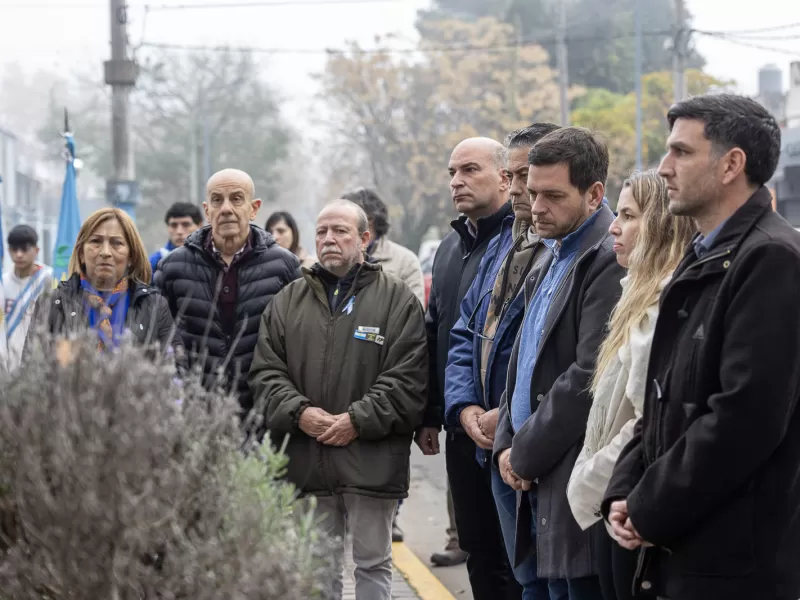 Emotivo homenaje del Municipio a los h&eacute;roes brownianos ca&iacute;dos en Malvinas