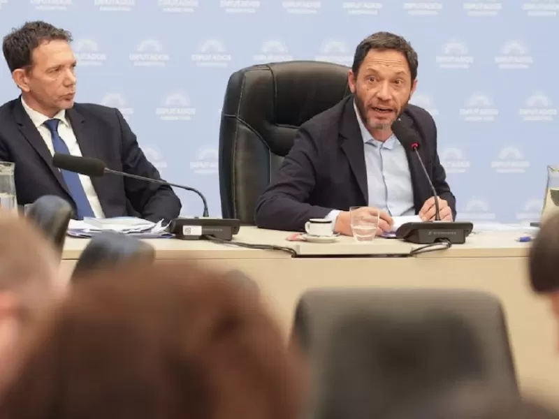La comisión investigadora  convocó al presidente de la Oficina Anticorrupción