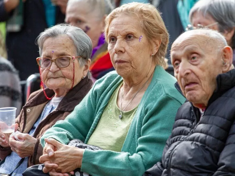 El Gobierno oficializ&oacute; un bono previsional de hasta $70.000 para mayo y fij&oacute; nuevos montos para jubilados