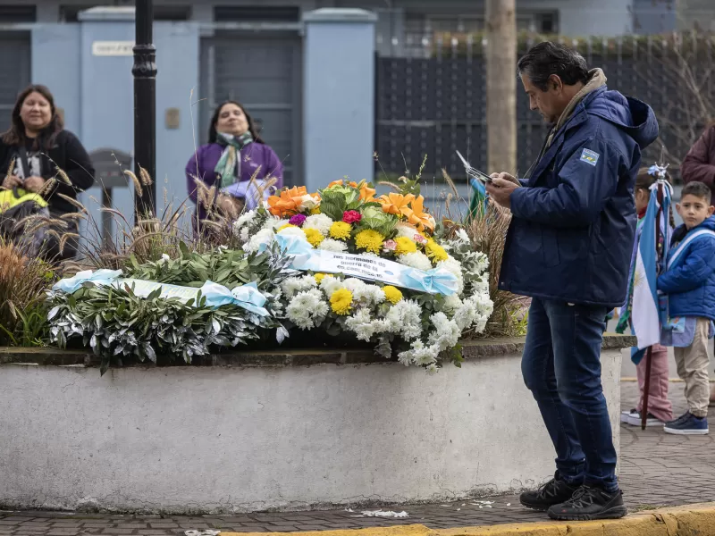 Emotivo homenaje del Municipio a los héroes brownianos caídos en Malvinas