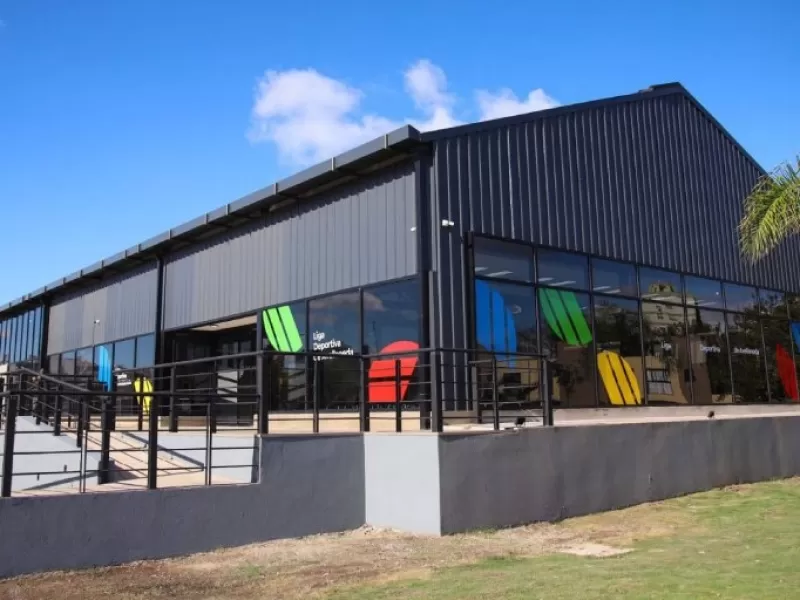 El Municipio inaugur&oacute; nuevas oficinas para la Liga Deportiva en el Parque del F&uacute;tbol