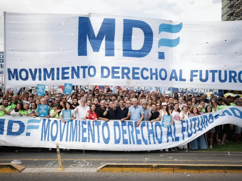 Kicillof cargó contra la iniciativa oficialista y llamó a movilizarse contra la reforma