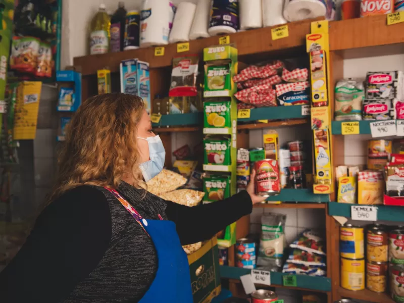 Almaceneros bonaerenses alertan por la ca&iacute;da de ventas tras la suba de la inflaci&oacute;n de diciembre