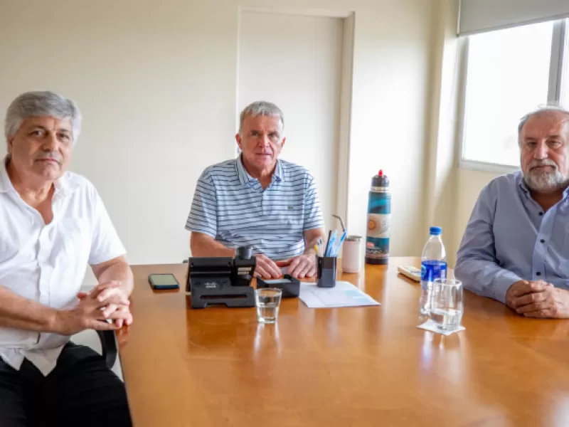El intendente Carlos Balor se reuni&oacute; con representantes de la Uni&oacute;n Industrial