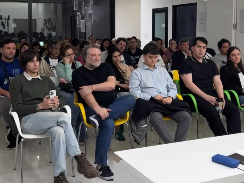 Analizaron la situación de la salud mental y del sistema sanitario en un conversatorio